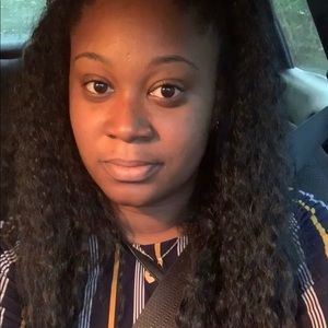 Meet your Posher, Kortney